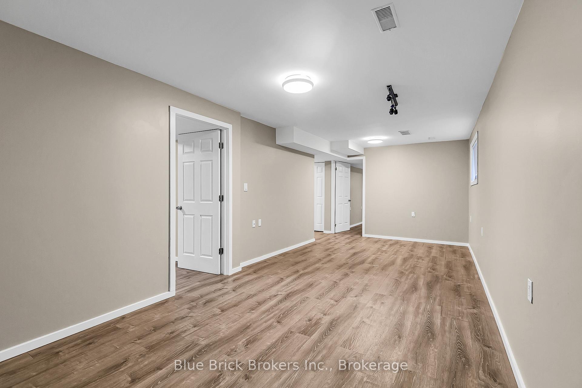 Photo 36 of 2477 Trappers Avenue E, Windsor — HOMEH