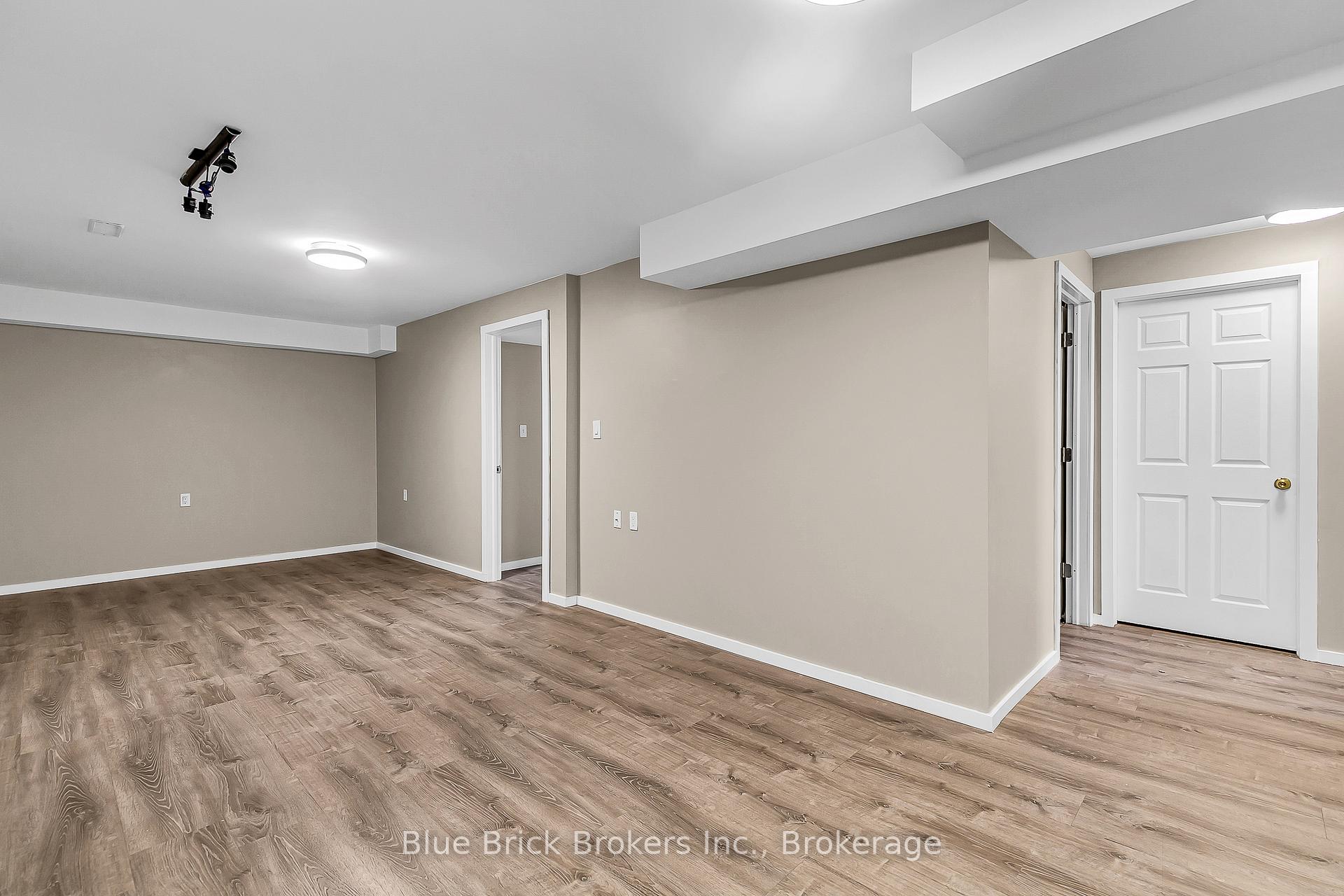 Photo 37 of 2477 Trappers Avenue E, Windsor — HOMEH