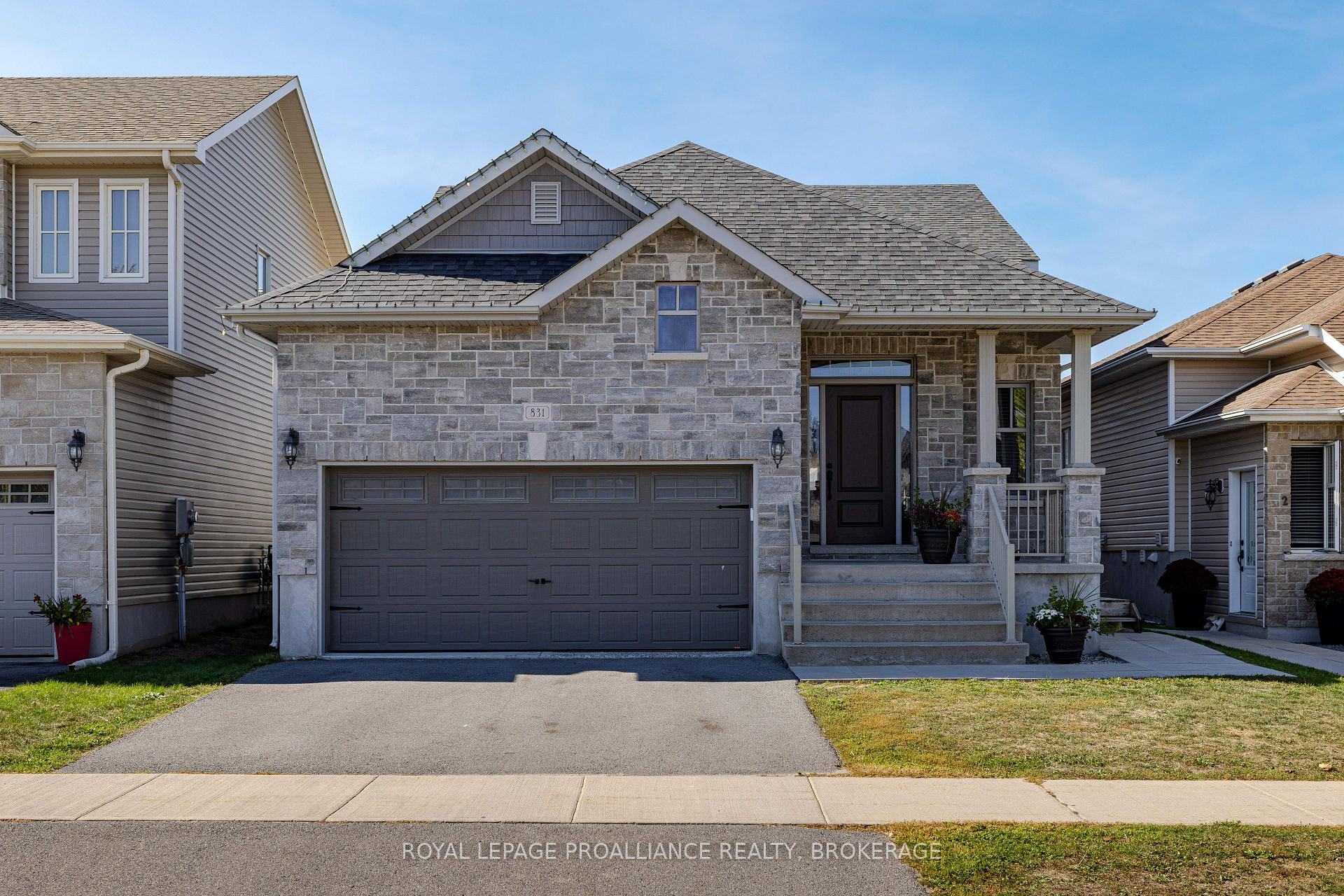Photo 4 of 831 Augusta Drive, Kingston, City Northwest — HOMEH