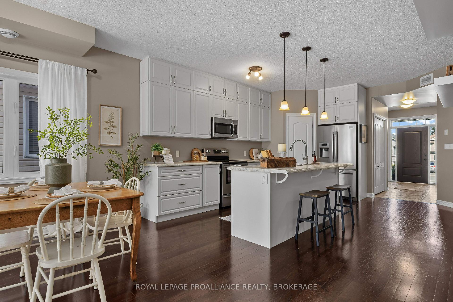 Photo 9 of 831 Augusta Drive, Kingston, City Northwest — HOMEH