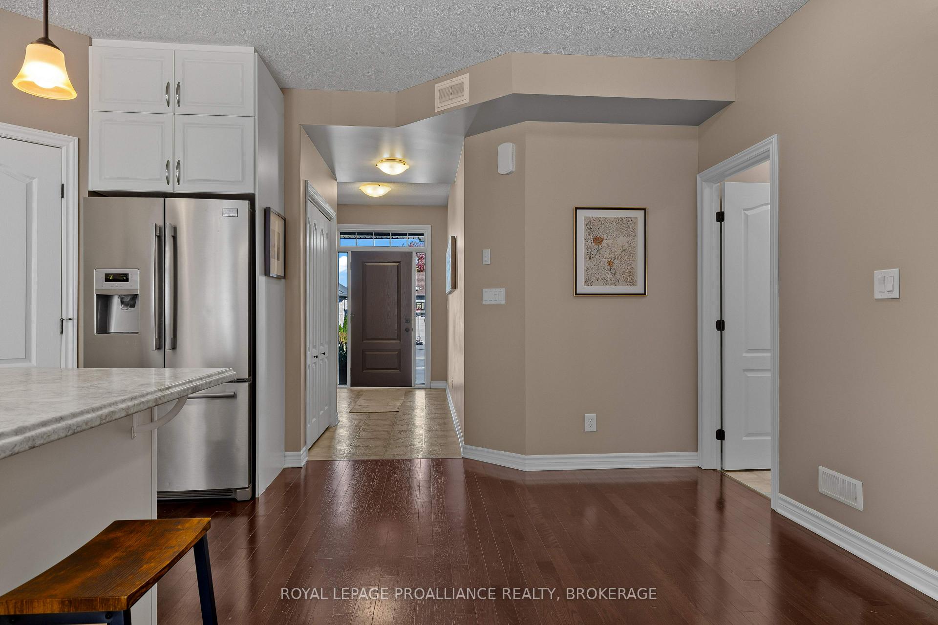 Photo 10 of 831 Augusta Drive, Kingston, City Northwest — HOMEH