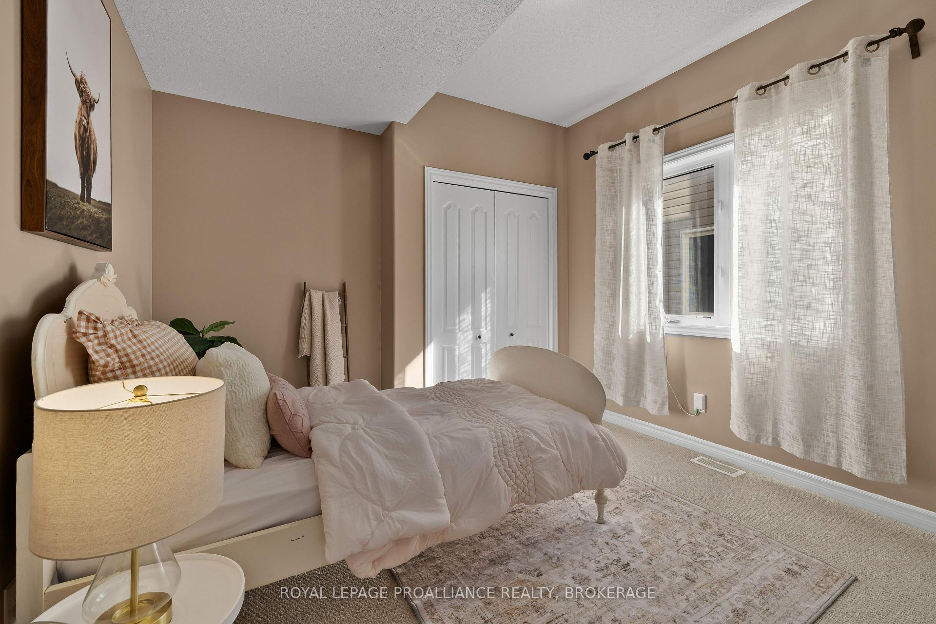 Photo 22 of 831 Augusta Drive, Kingston, City Northwest — HOMEH