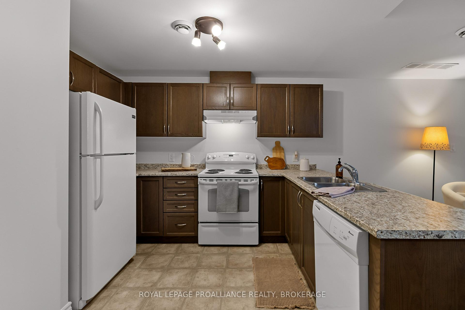 Photo 33 of 831 Augusta Drive, Kingston, City Northwest — HOMEH
