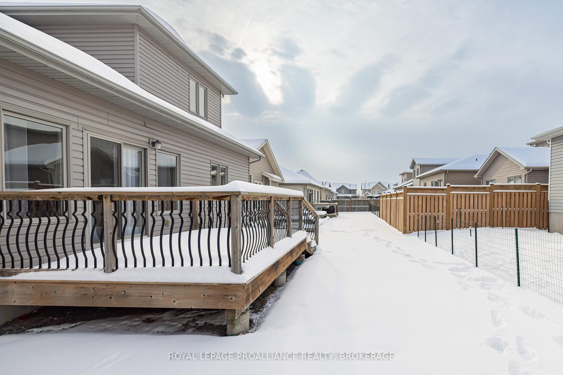 Photo 42 of 831 Augusta Drive, Kingston, City Northwest — HOMEH