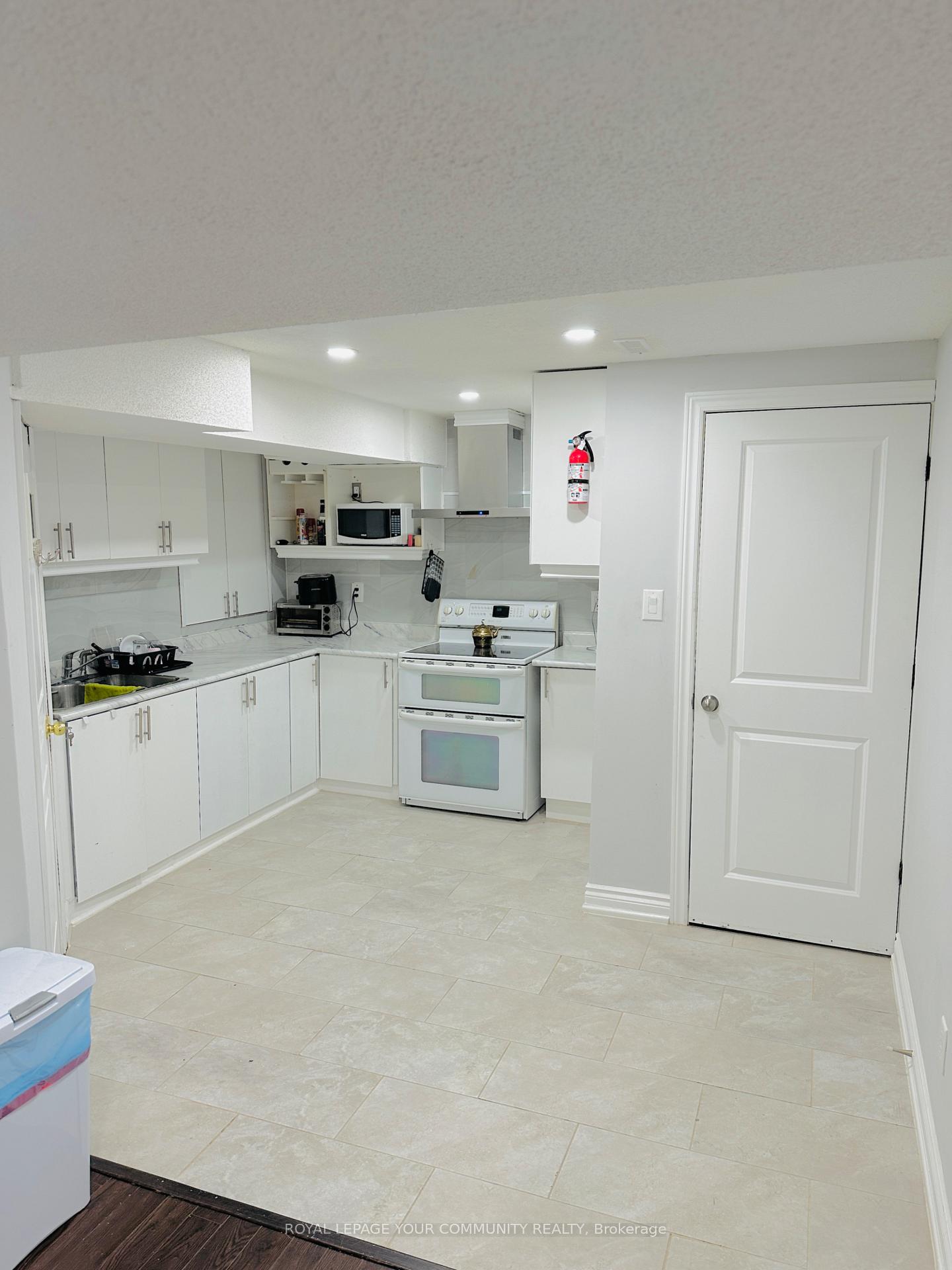 Photo 3 of Unit Basement, 132 Dolce Crescent, Vaughan, Vellore Village — HOMEH