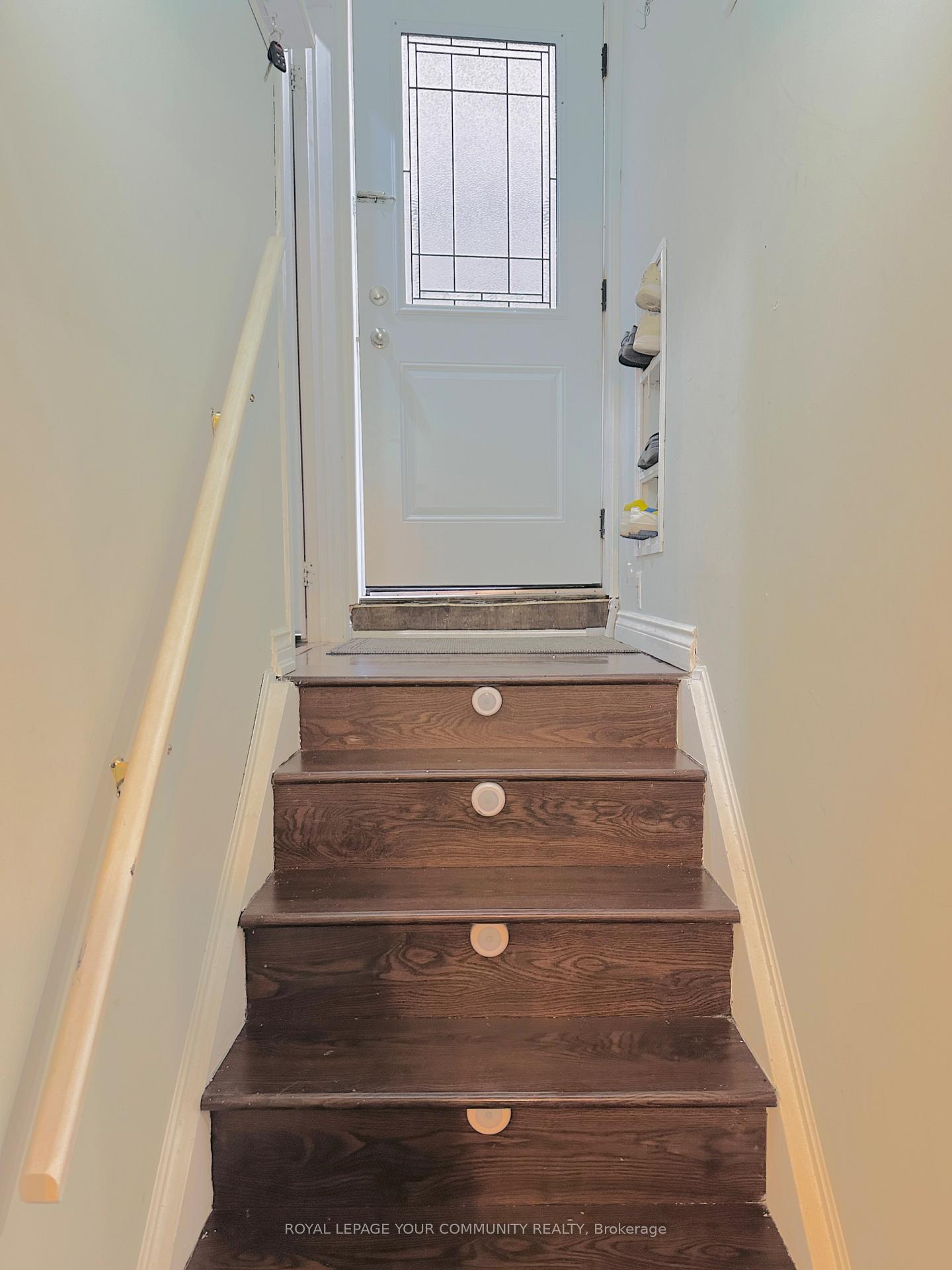 Photo 7 of Unit Basement, 132 Dolce Crescent, Vaughan, Vellore Village — HOMEH