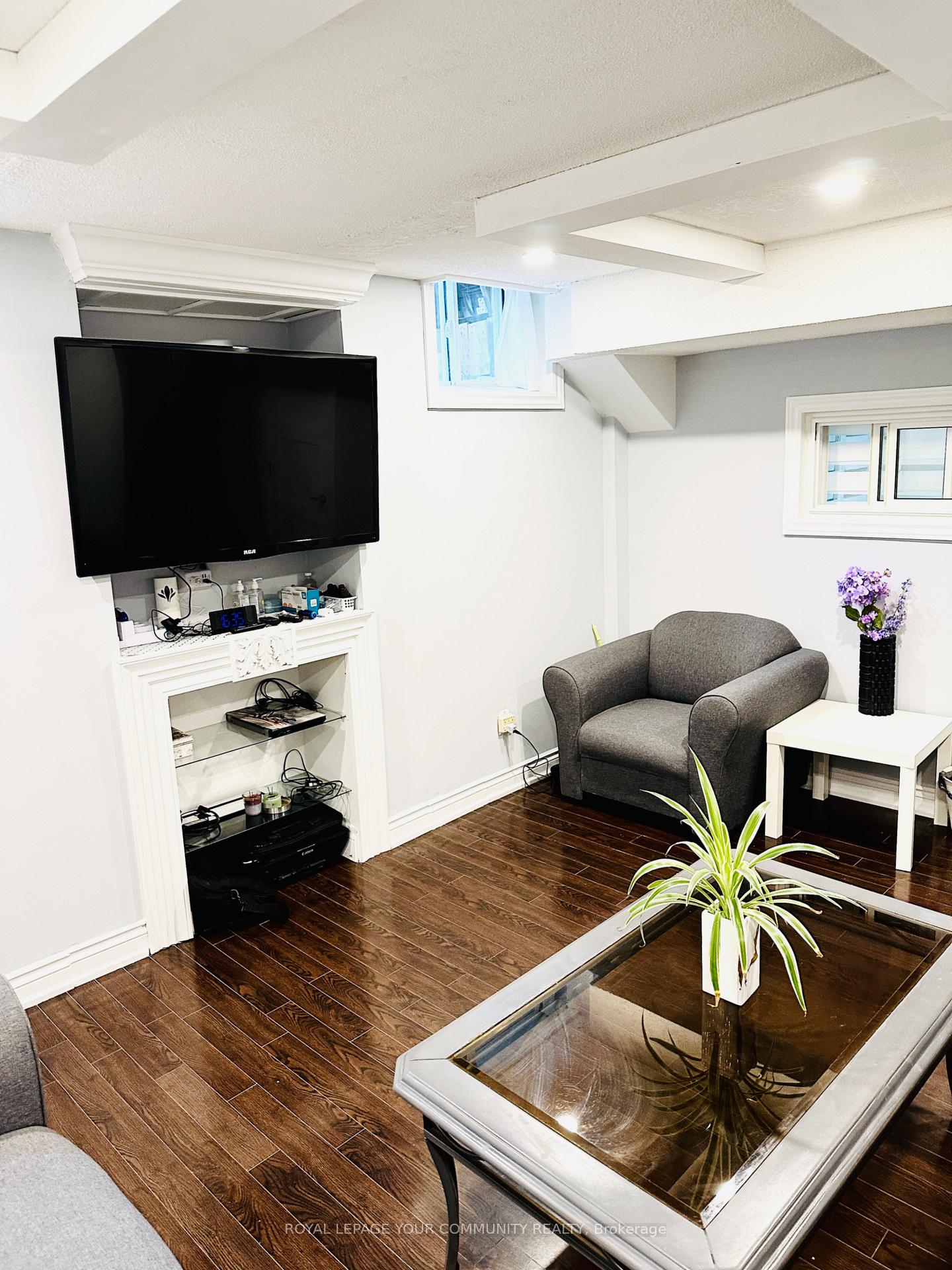 Photo 18 of Unit Basement, 132 Dolce Crescent, Vaughan, Vellore Village — HOMEH