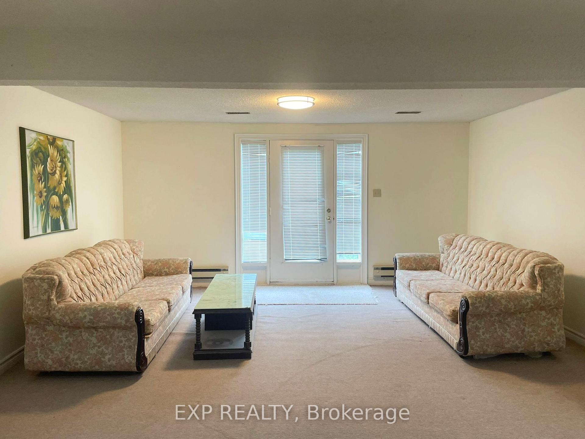 Photo 17 of 6 Dobson Court, Caledon, Palgrave — HOMEH