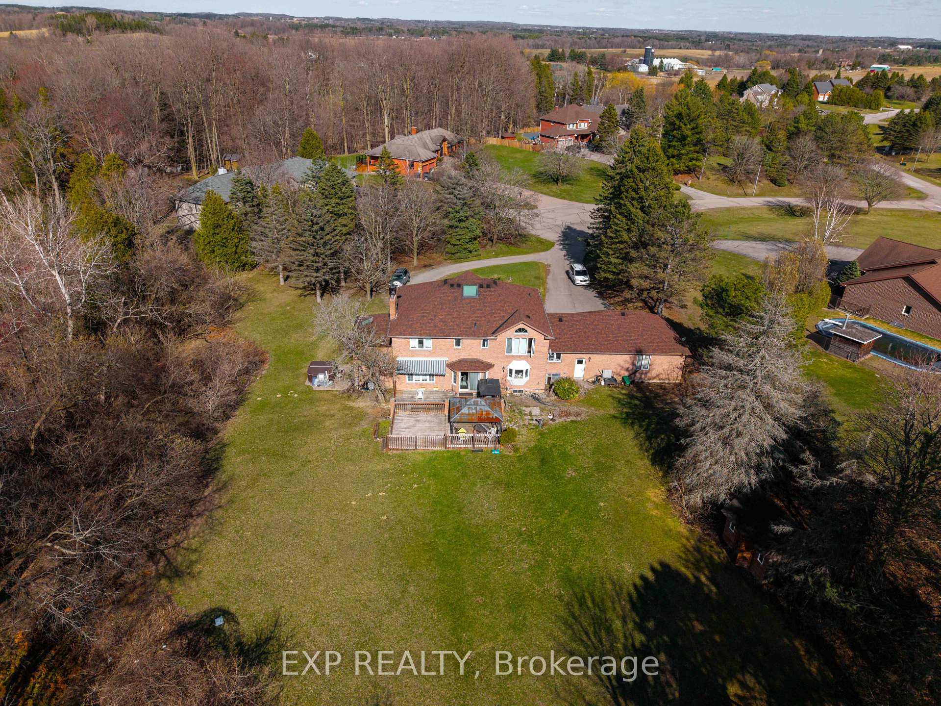 Photo 15 of 6 Dobson Court, Caledon, Palgrave — HOMEH