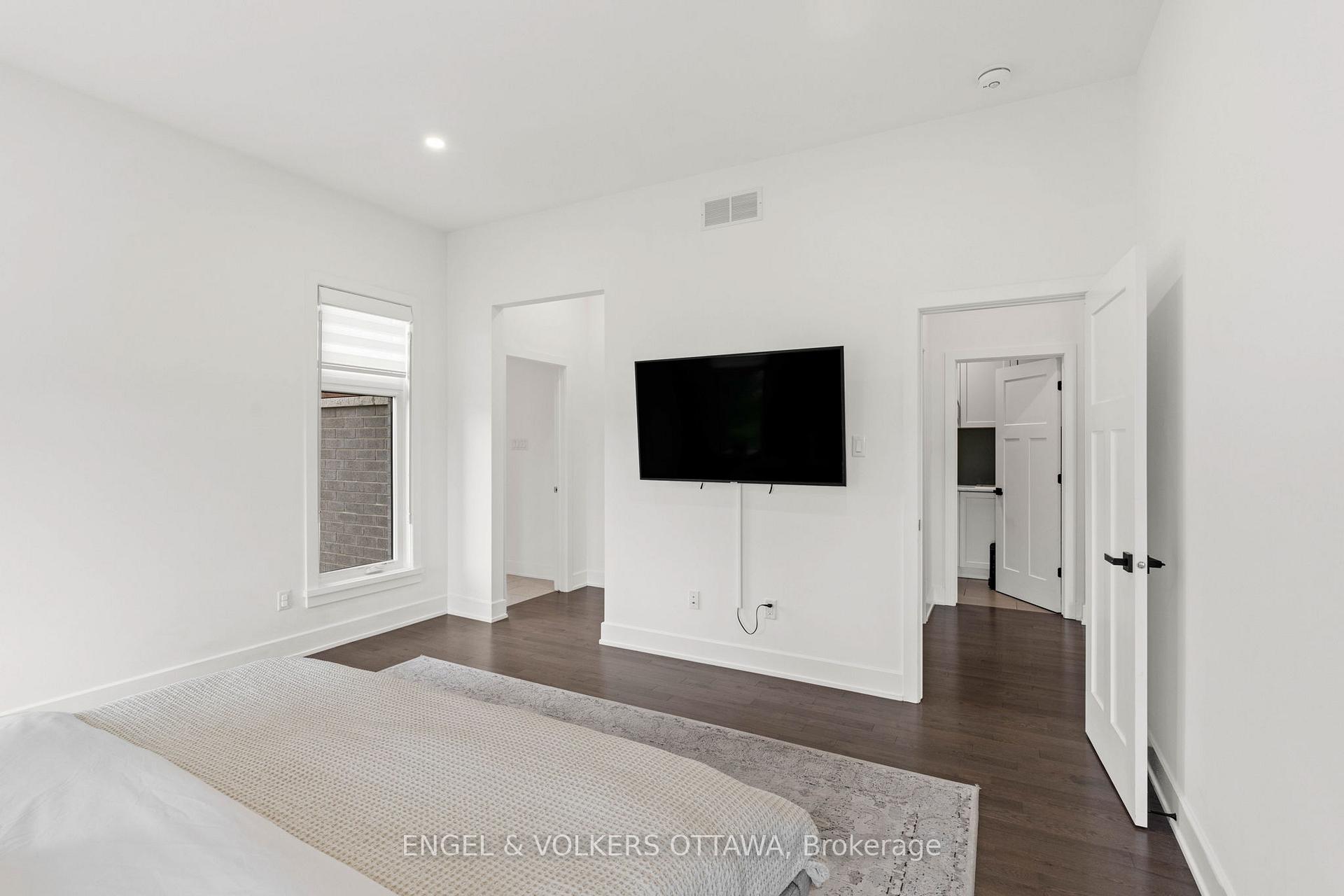 Photo 20 of 312 Shoreway Drive., Ottawa, Greely — HOMEH