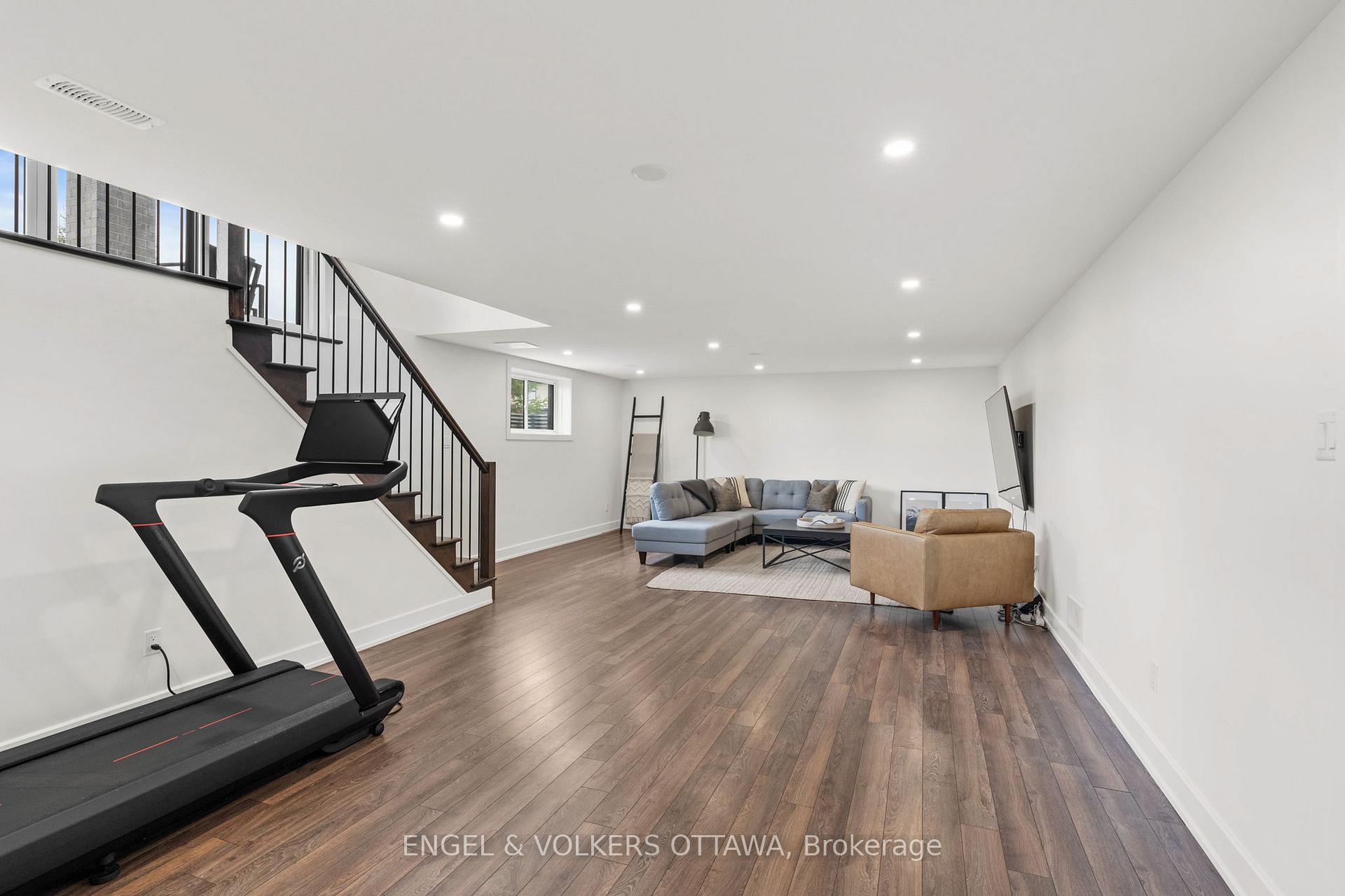 Photo 33 of 312 Shoreway Drive., Ottawa, Greely — HOMEH