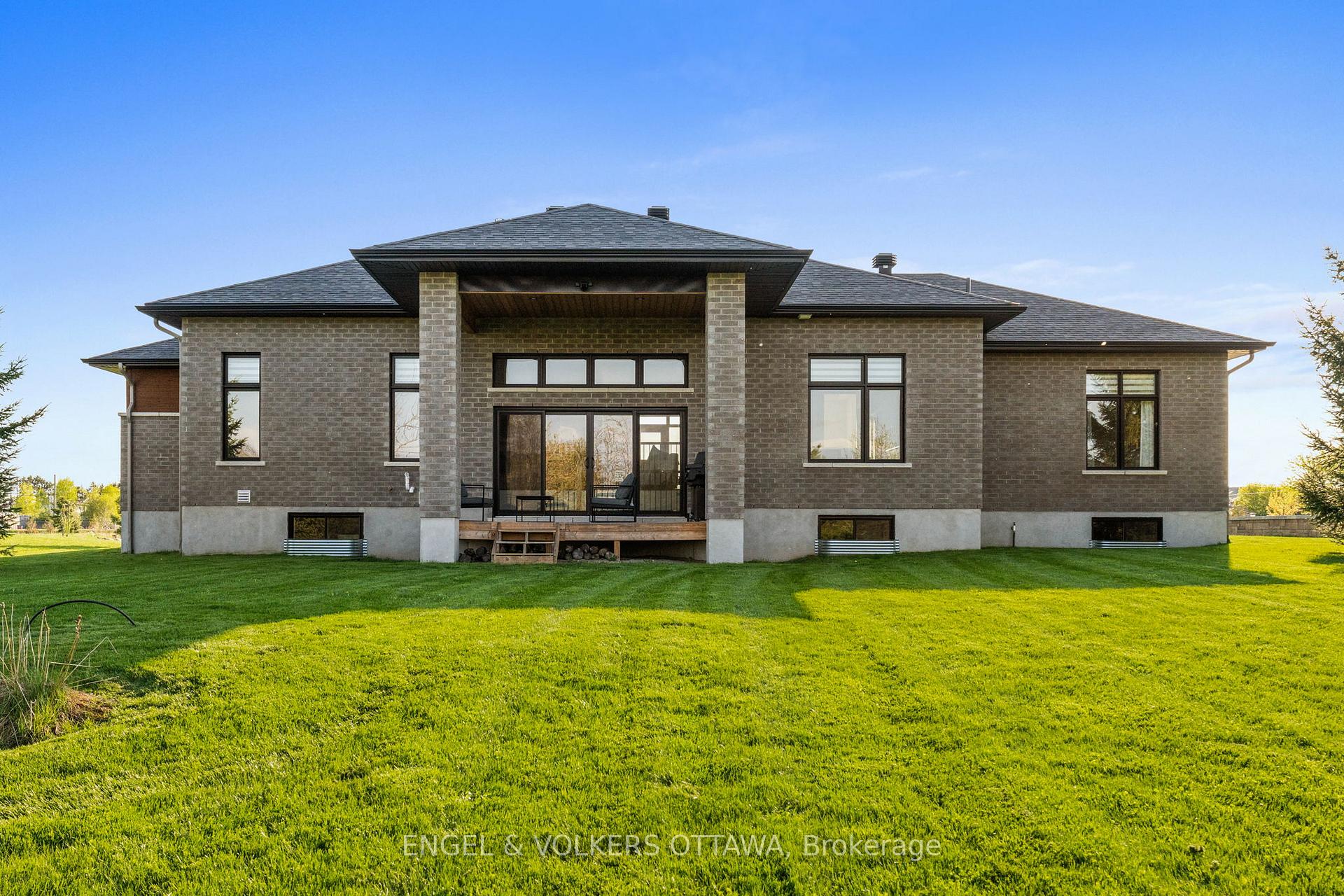 Photo 34 of 312 Shoreway Drive., Ottawa, Greely — HOMEH