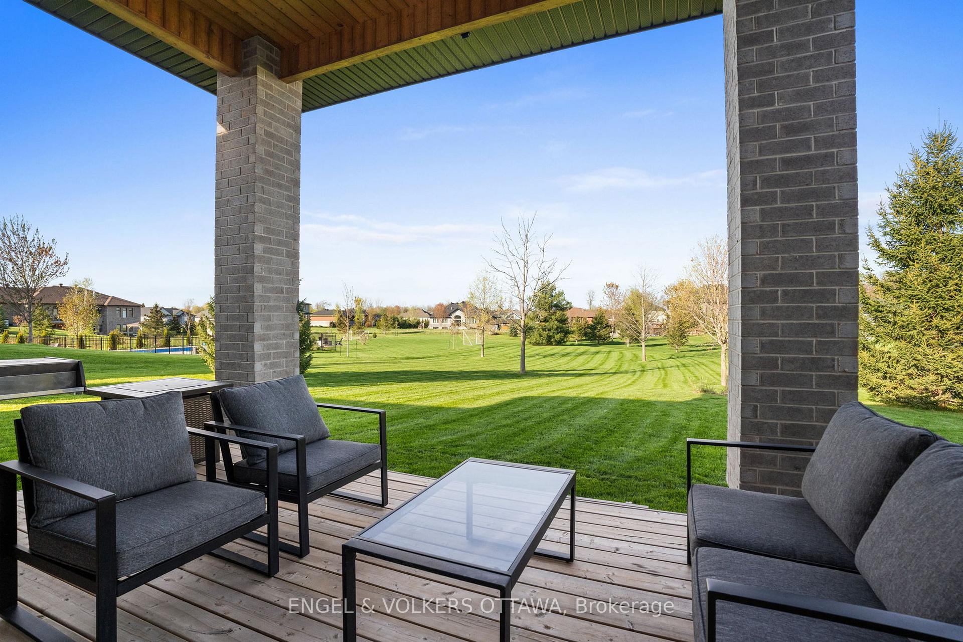 Photo 35 of 312 Shoreway Drive., Ottawa, Greely — HOMEH