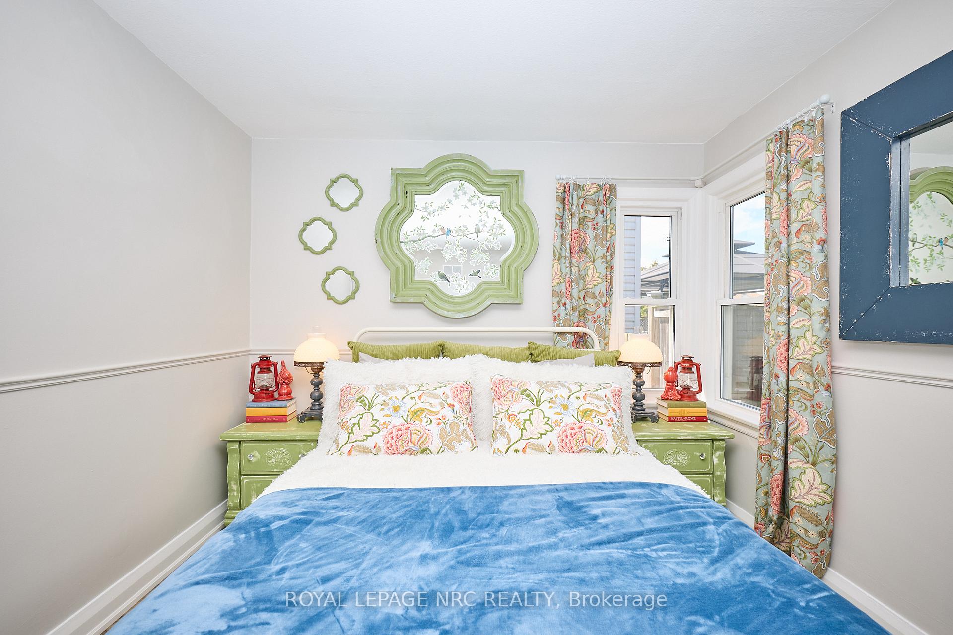 Photo 28 of 26 Barton Street, St. Catharines, Grapeview — HOMEH