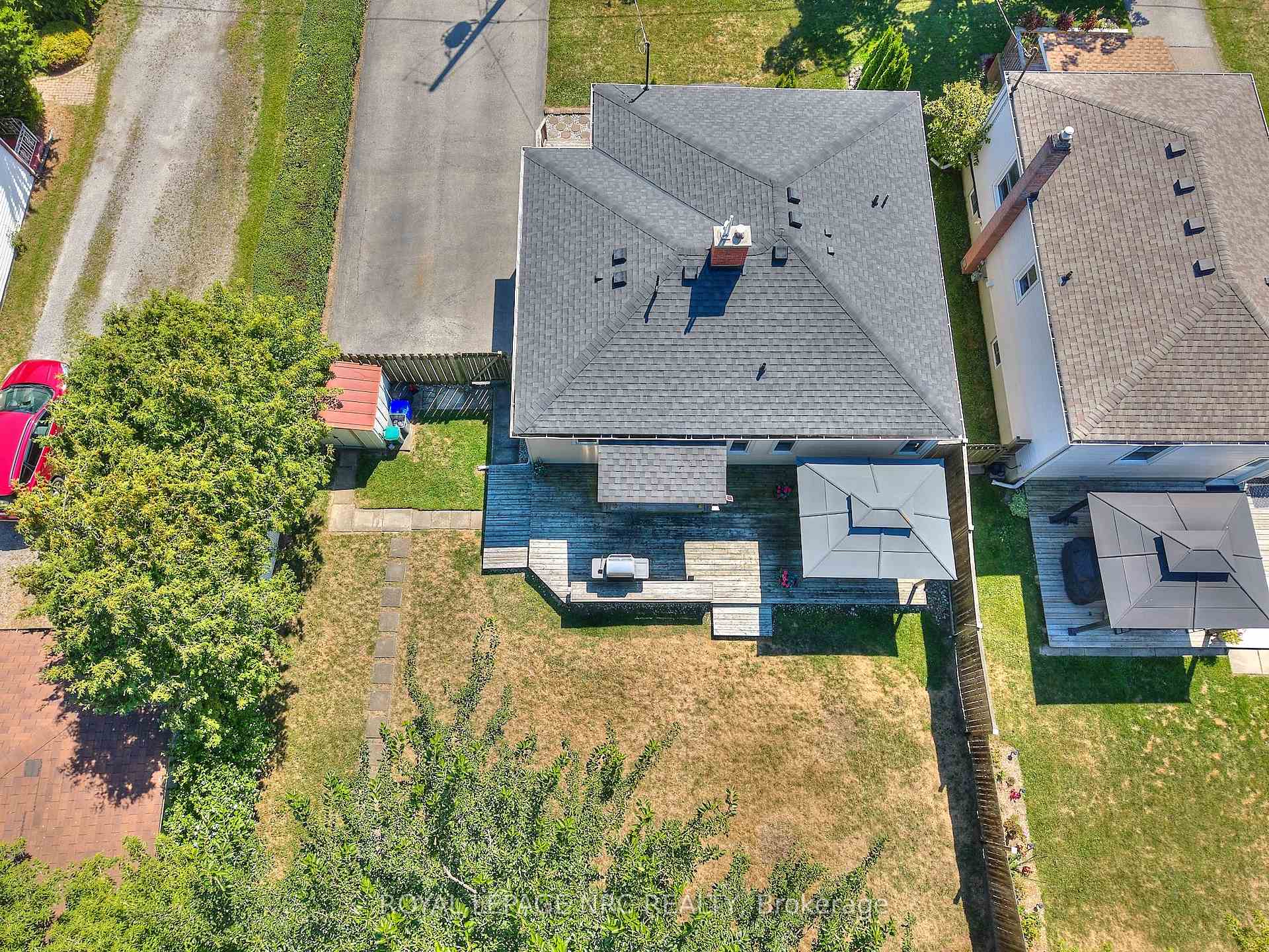 Photo 33 of 26 Barton Street, St. Catharines, Grapeview — HOMEH