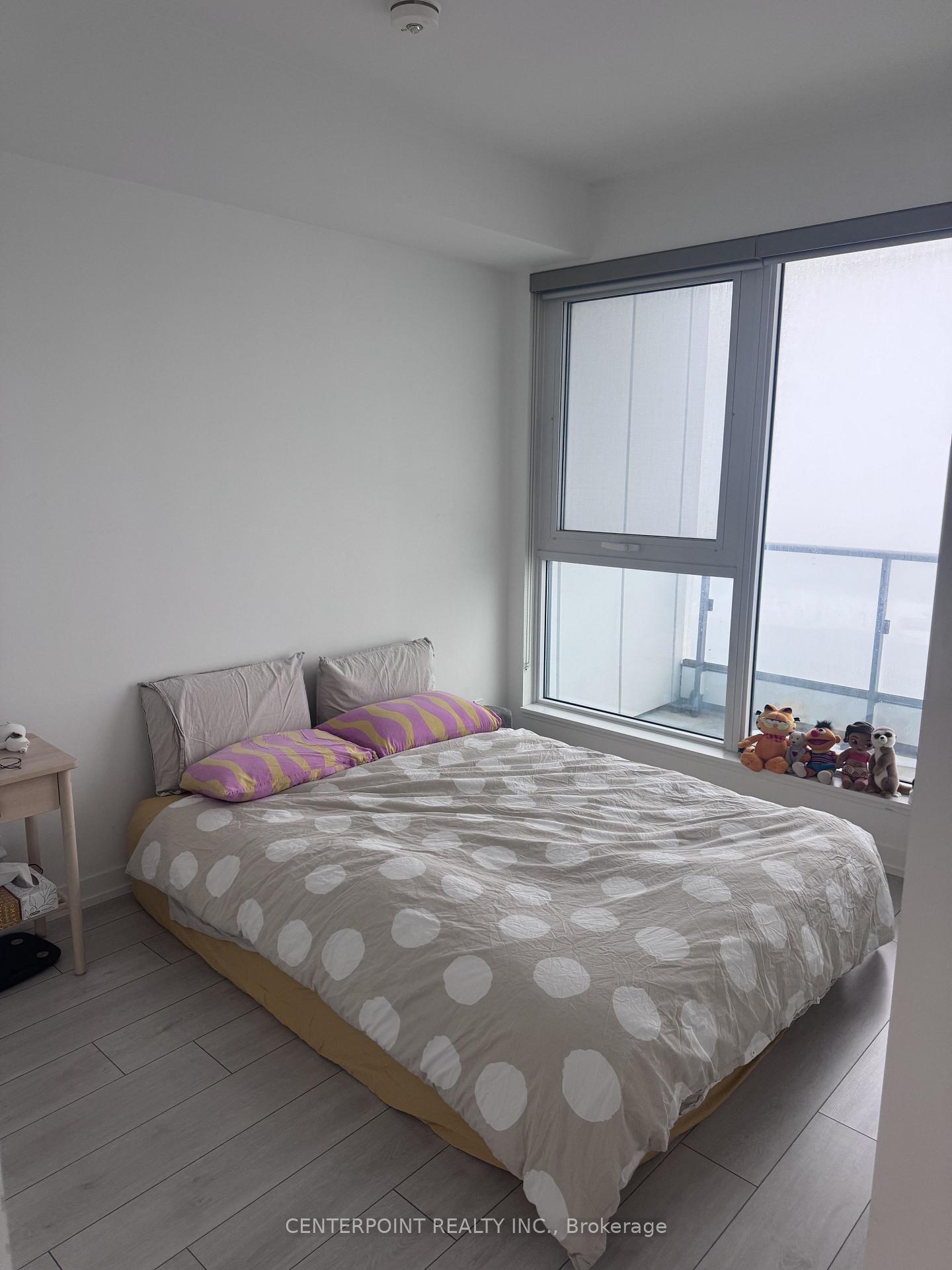 Photo 2 of Unit 2209, 5 Buttermill Avenue, Vaughan, Vaughan Corporate Centre — HOMEH
