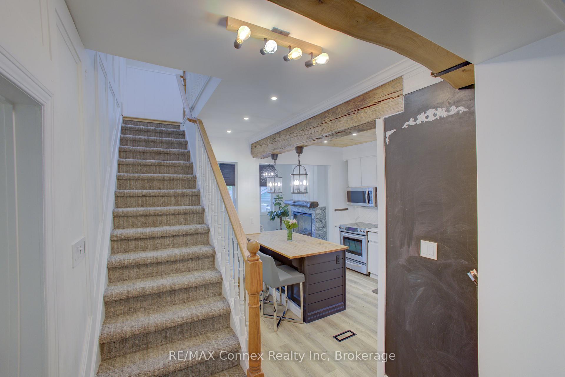 Photo 9 of 20 Havelock Street, Guelph, General Hospital — HOMEH