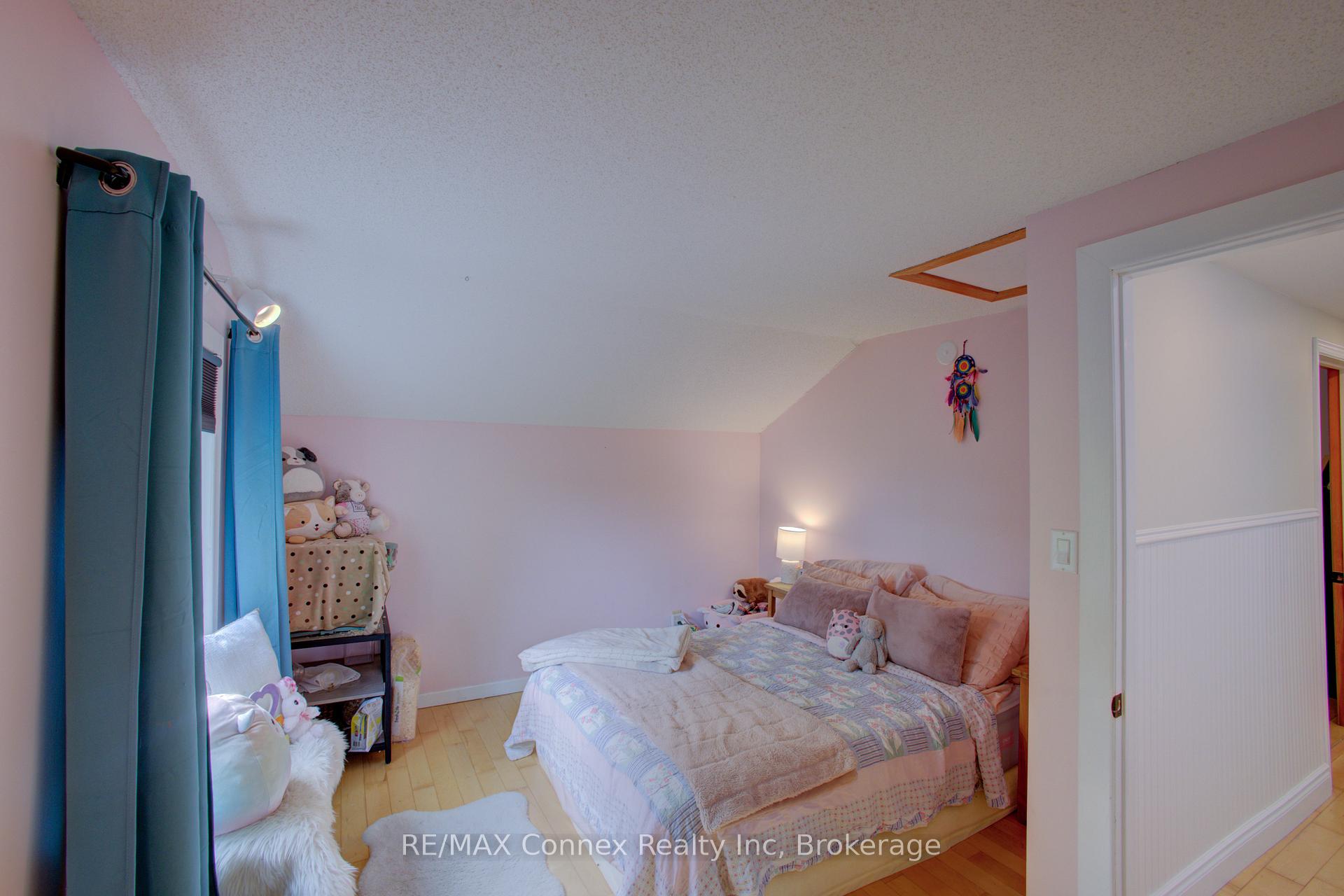 Photo 19 of 20 Havelock Street, Guelph, General Hospital — HOMEH