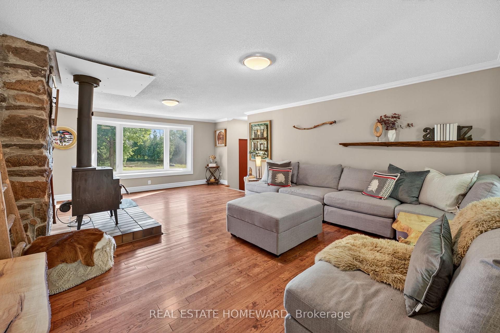 Photo 11 of 607175 River Road N, Mulmur, Rural Mulmur — HOMEH