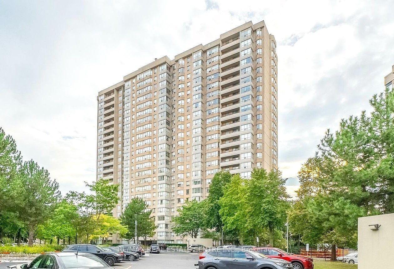 Front of Unit 402, 30 Malta Avenue E