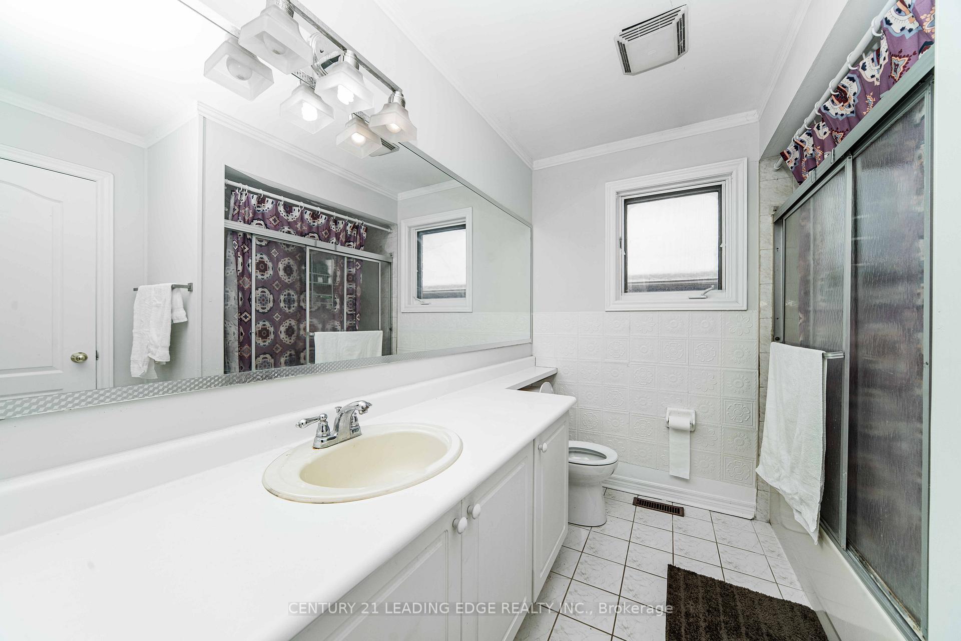 Photo 37 of 81 Rushmore Court, Markham, Rouge River Estates — HOMEH