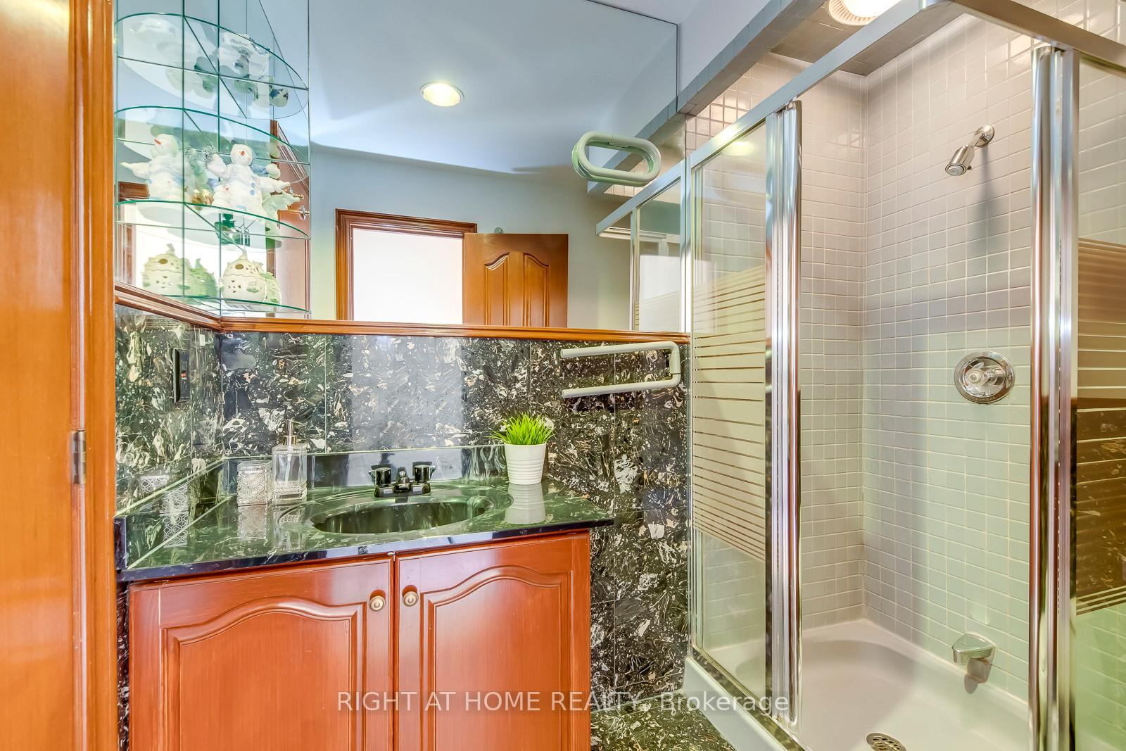 Photo 33 of 1 Farmer's Lane, Caledon, Bolton East — HOMEH