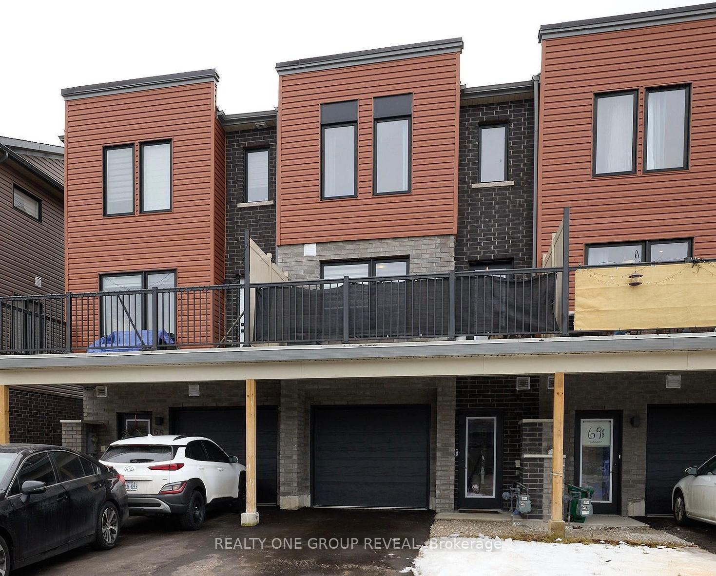 Front of 67 Fairlane Avenue