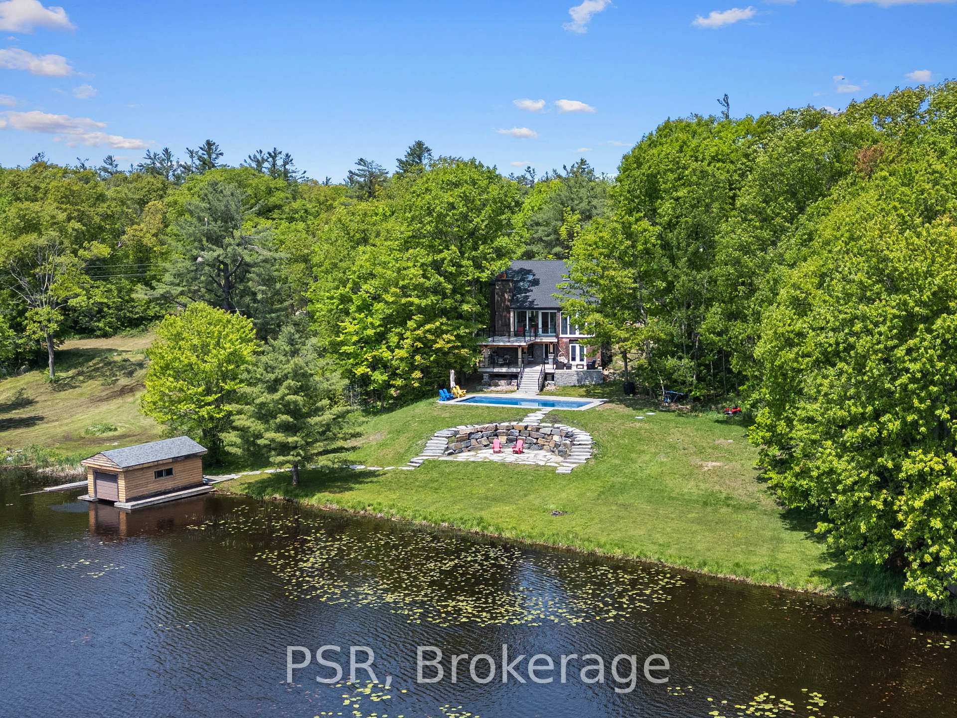 Photo 7 of 1030 South Sunset Bay Road, Gravenhurst, Muskoka (S) — HOMEH