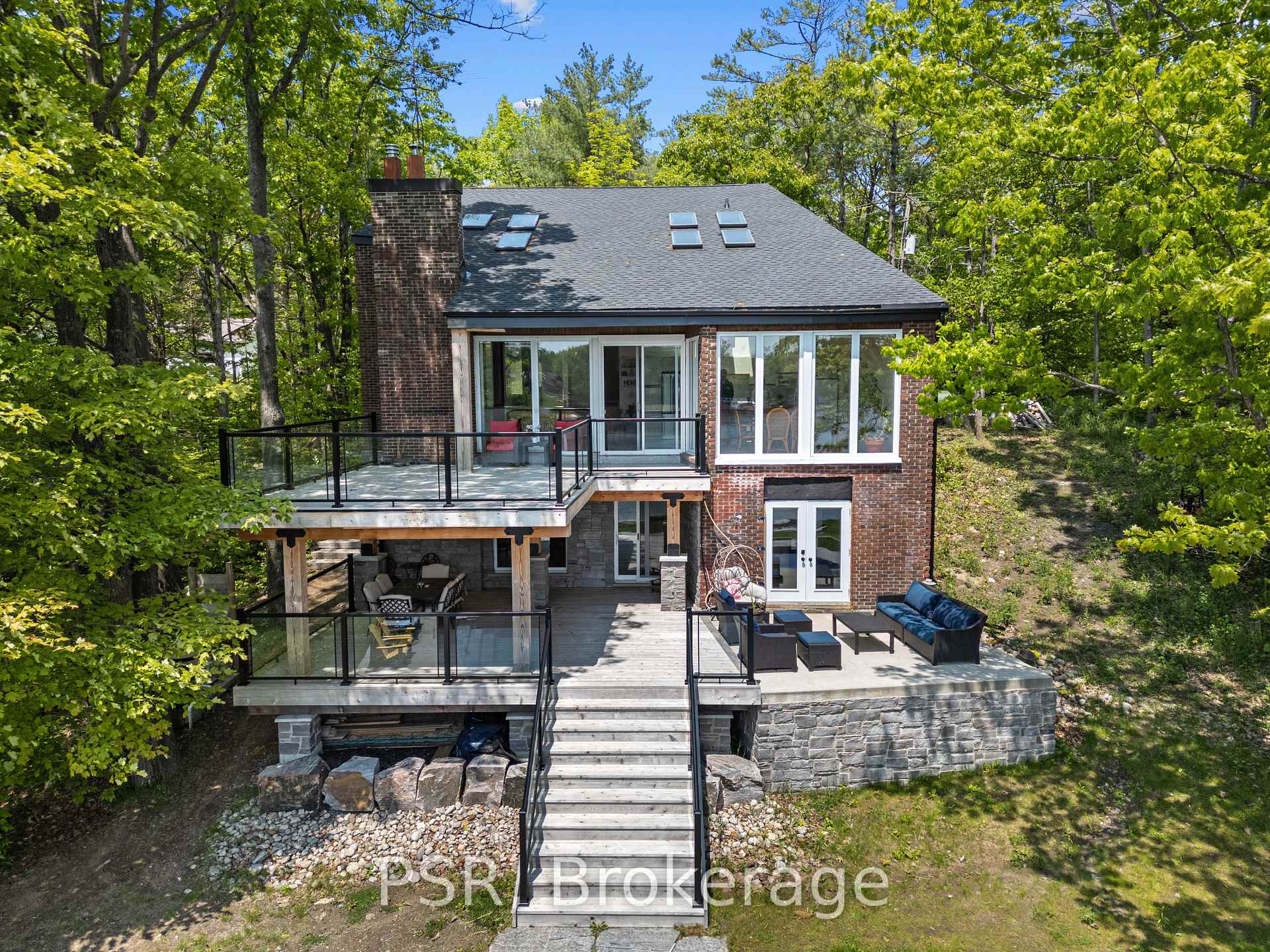 Photo 8 of 1030 South Sunset Bay Road, Gravenhurst, Muskoka (S) — HOMEH