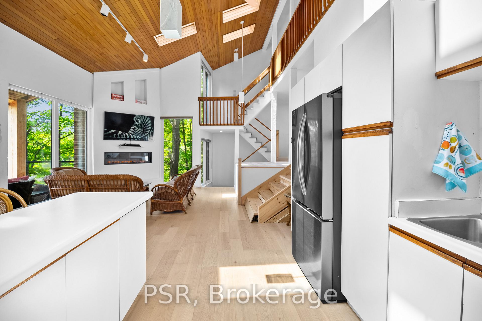 Photo 20 of 1030 South Sunset Bay Road, Gravenhurst, Muskoka (S) — HOMEH