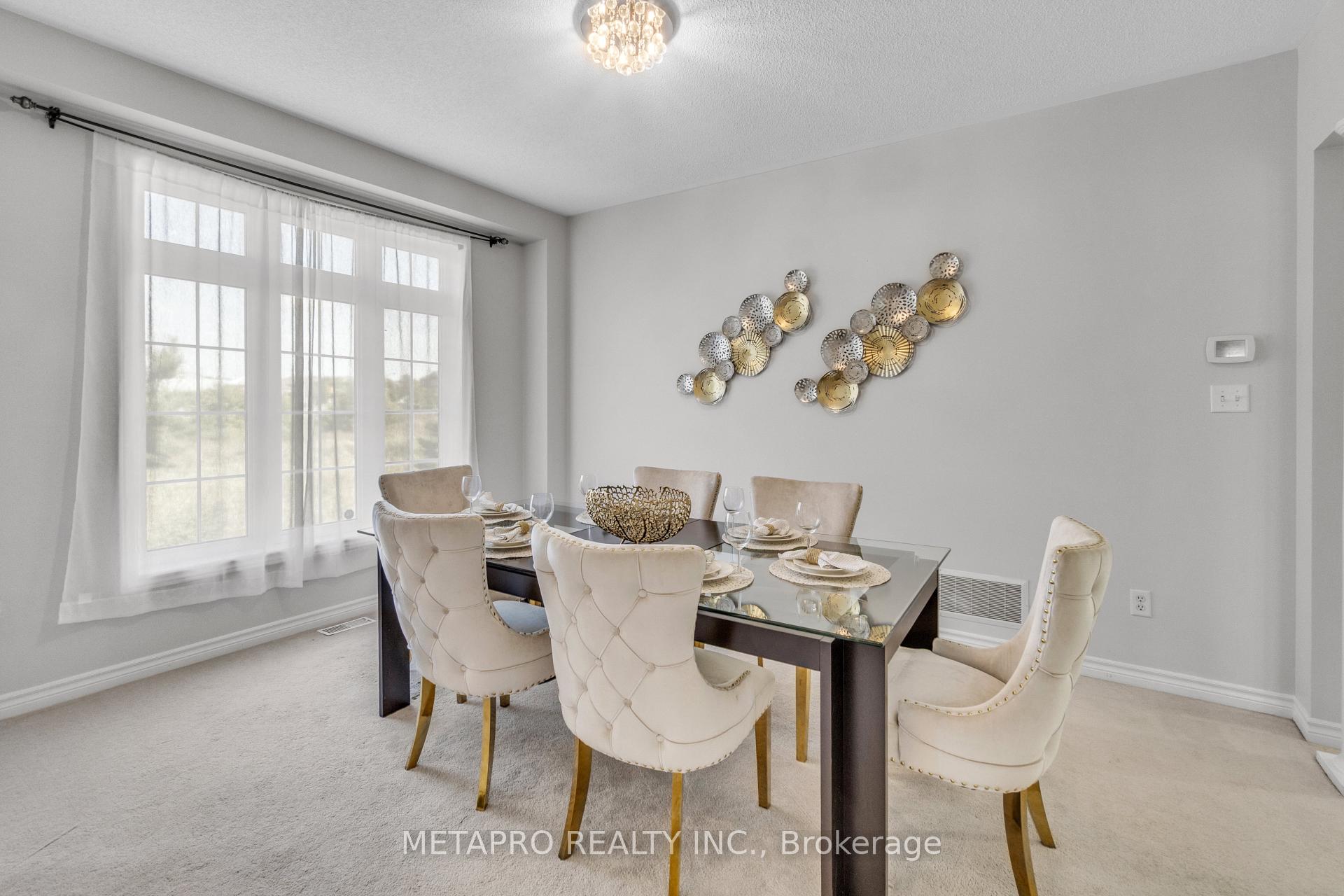 Photo 10 of 20 Templeton Court, Brampton, Bram East — HOMEH
