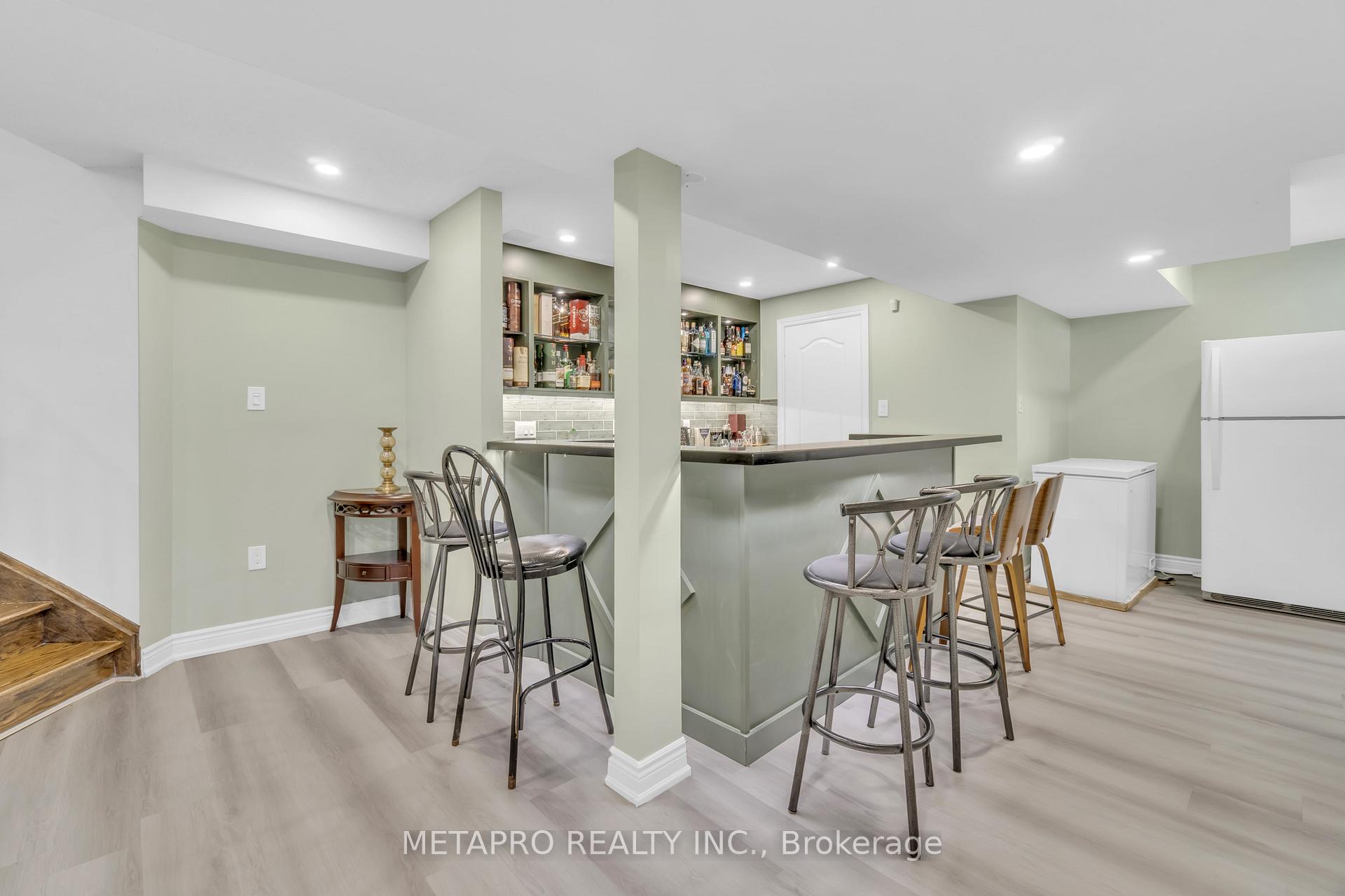 Photo 74 of 20 Templeton Court, Brampton, Bram East — HOMEH