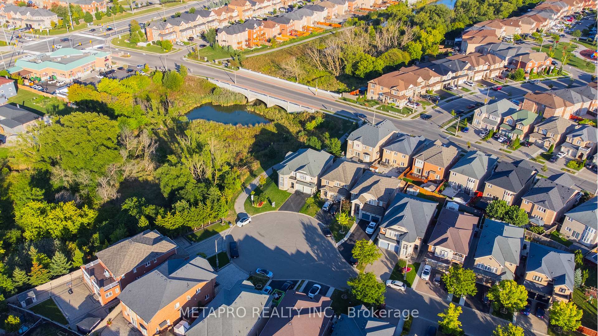 Photo 88 of 20 Templeton Court, Brampton, Bram East — HOMEH