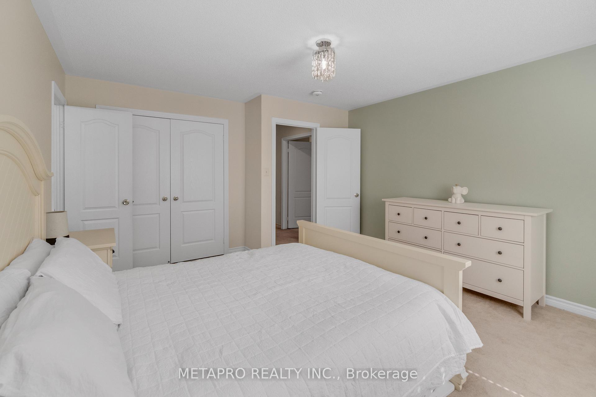Photo 39 of 20 Templeton Court, Brampton, Bram East — HOMEH
