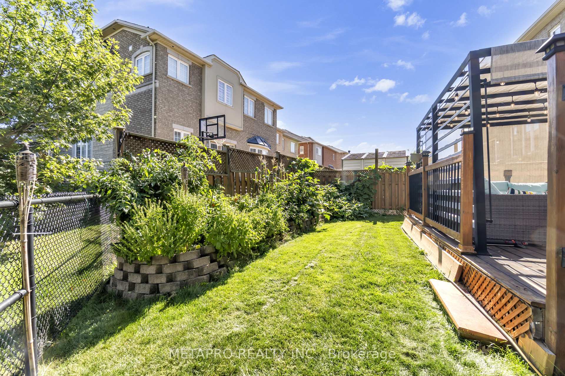 Photo 97 of 20 Templeton Court, Brampton, Bram East — HOMEH