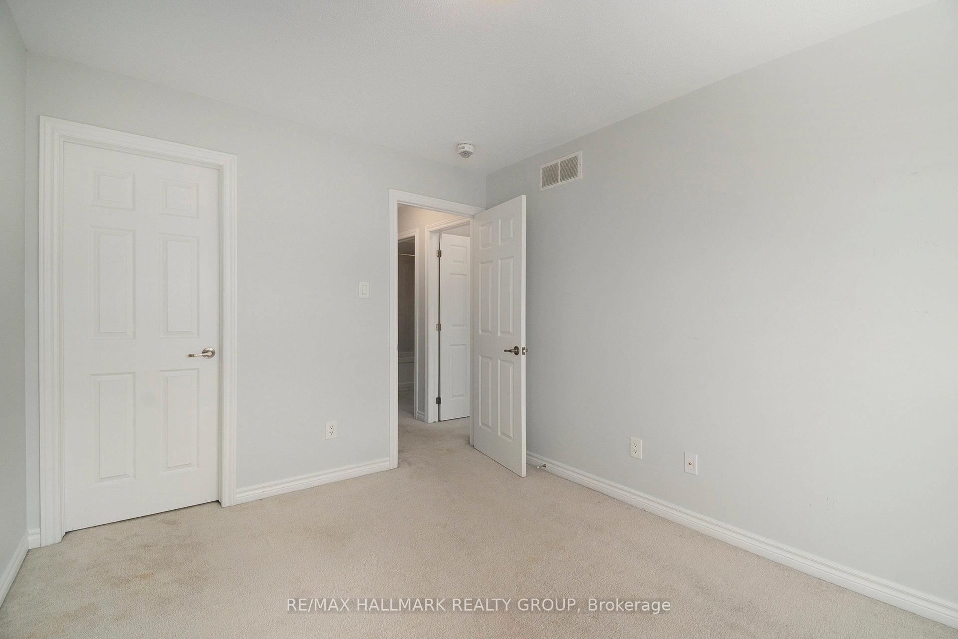 Photo 19 of 106 Helenium Lane, Ottawa, Avalon West — HOMEH