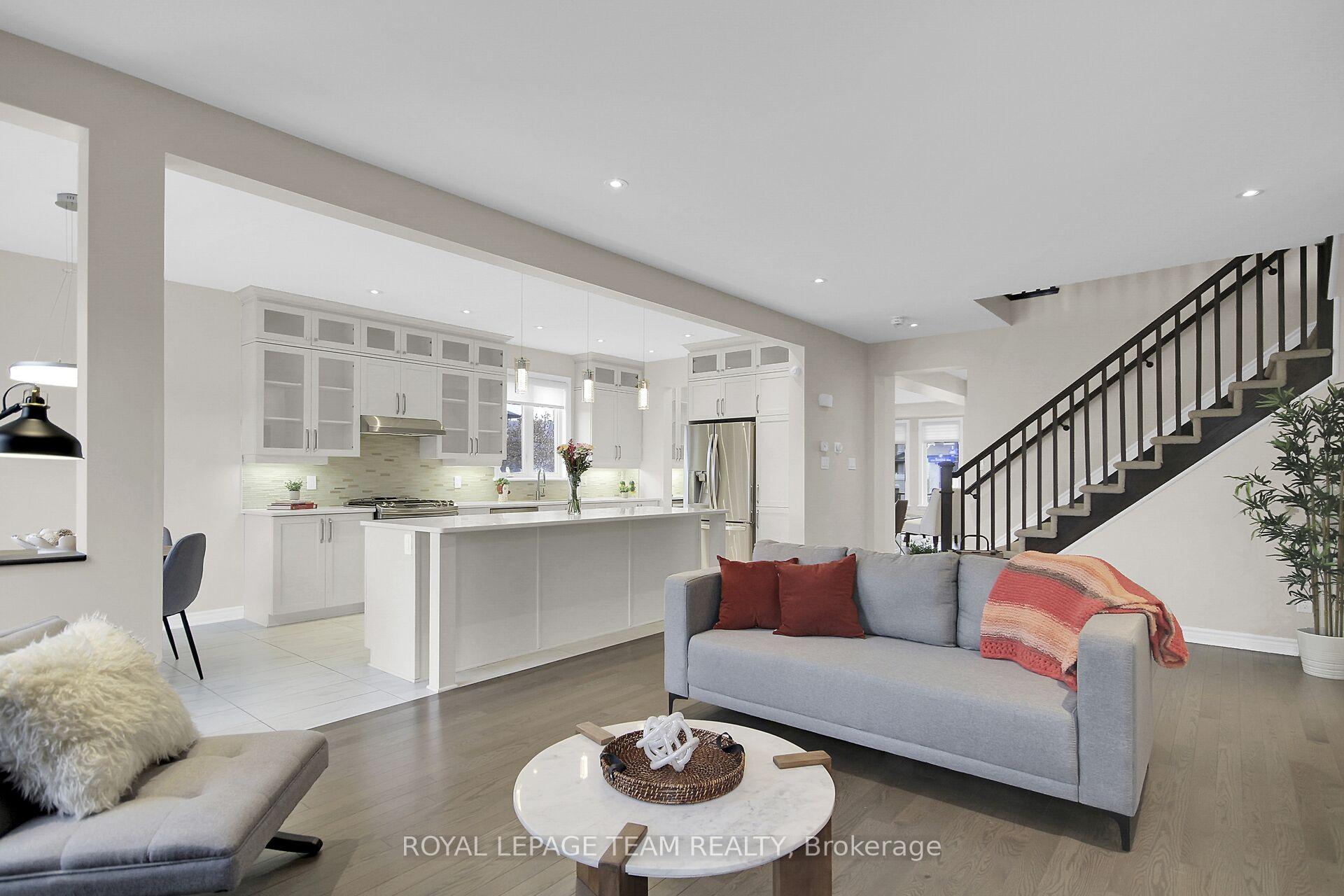 Photo 16 of 300 Rosina Way, Ottawa, Riverside South/Gloucester Glen — HOMEH