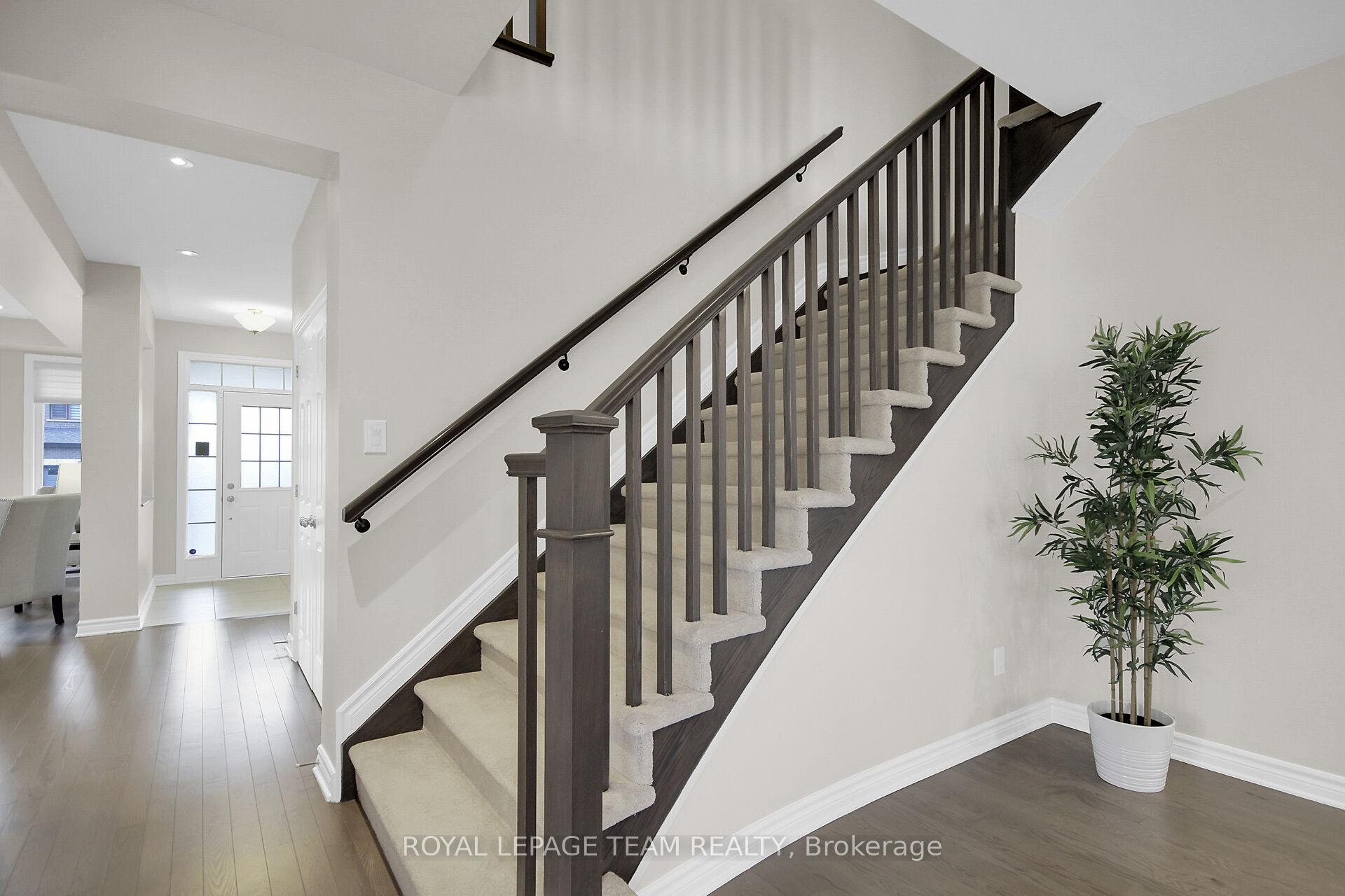Photo 22 of 300 Rosina Way, Ottawa, Riverside South/Gloucester Glen — HOMEH