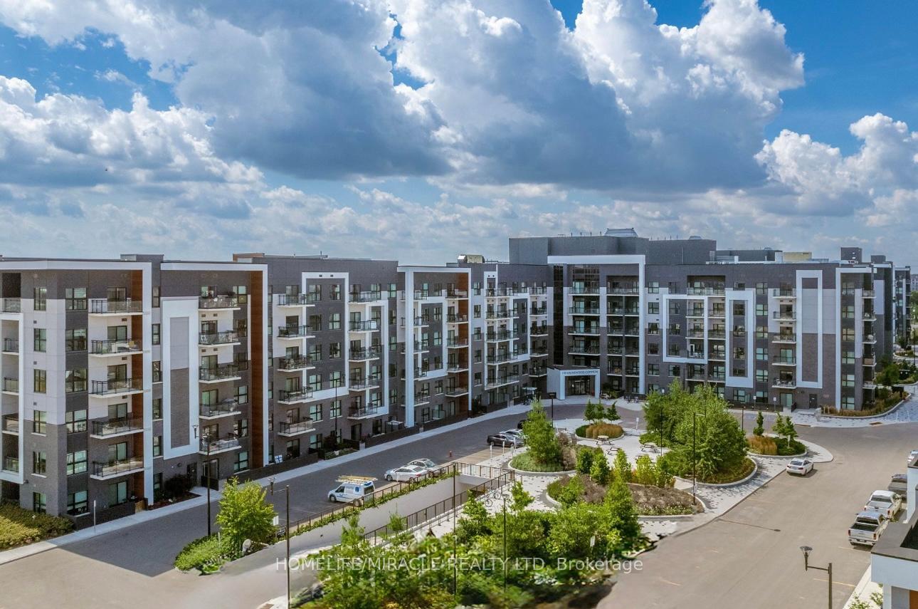 Front of Unit 429, 128 Grovewood Common