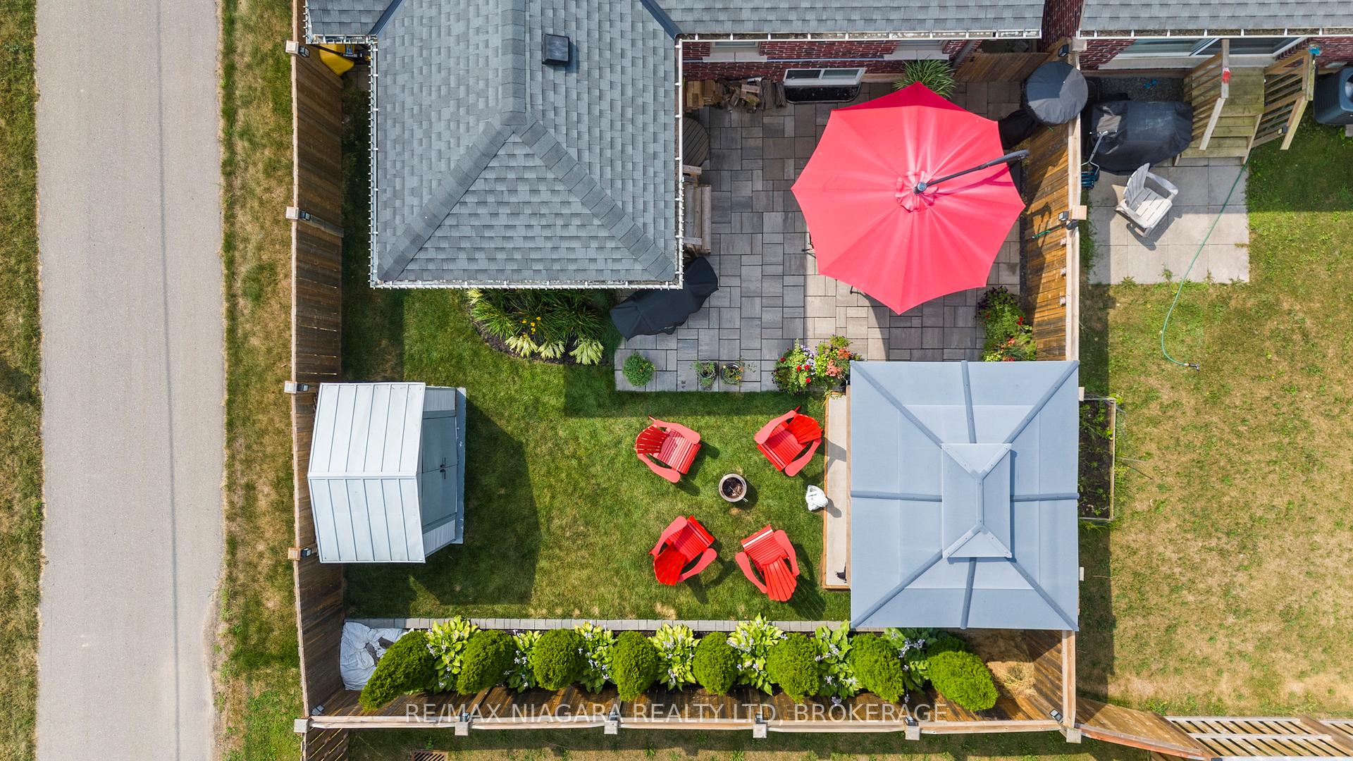 Photo 2 of 149 Acacia Road, Pelham, Fonthill — HOMEH