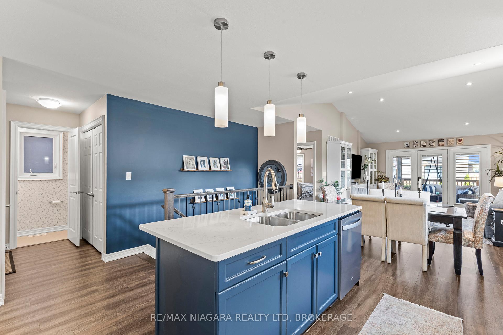 Photo 8 of 149 Acacia Road, Pelham, Fonthill — HOMEH