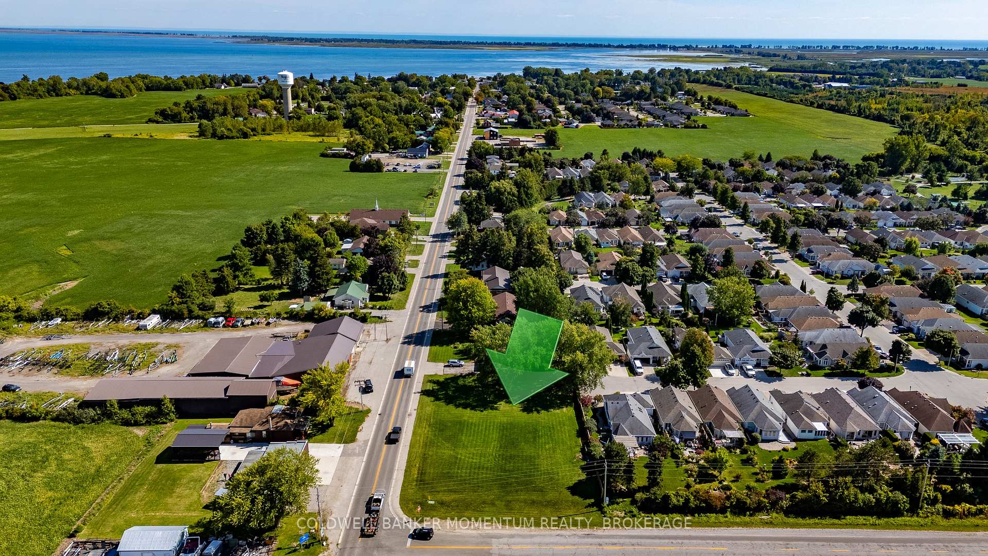 Photo 4 of 1179 Main Street, Norfolk, Port Rowan — HOMEH