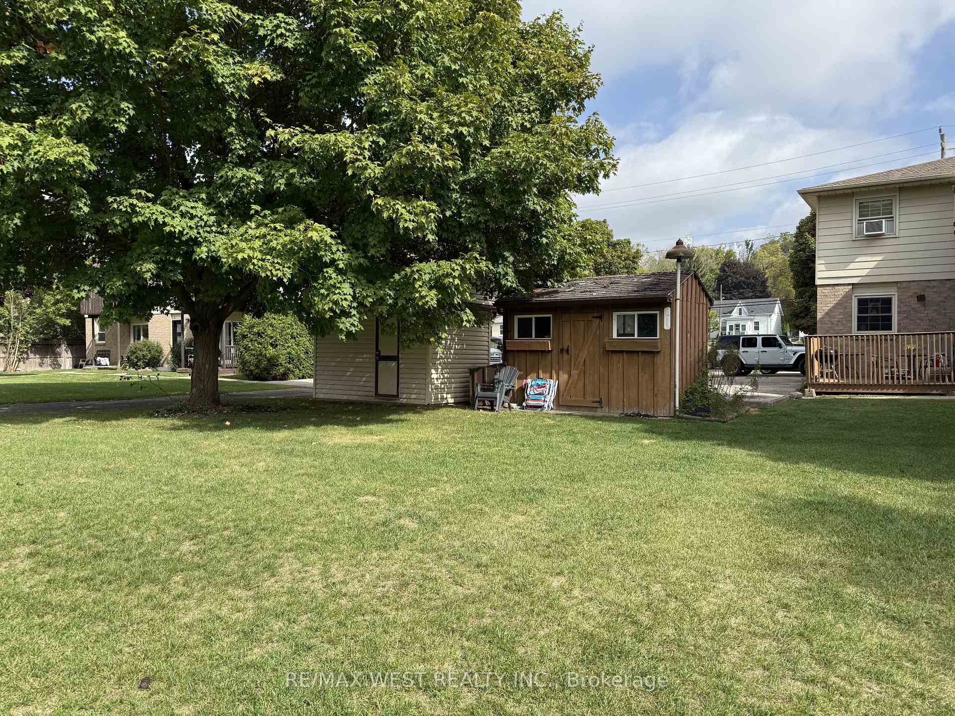 Photo 2 of 58 Willow Street, Brant, Paris — HOMEH