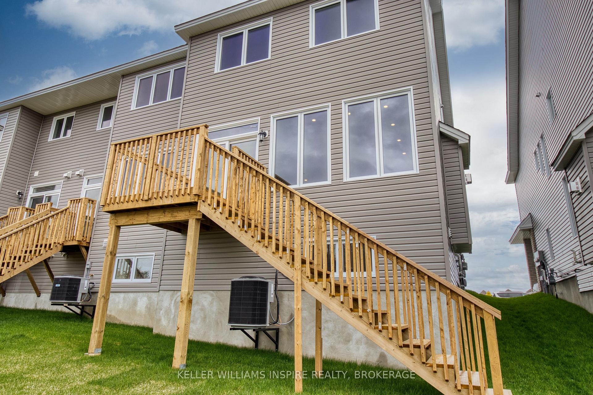 Photo 5 of 446 Buckthorn Drive, Kingston, City Northwest — HOMEH