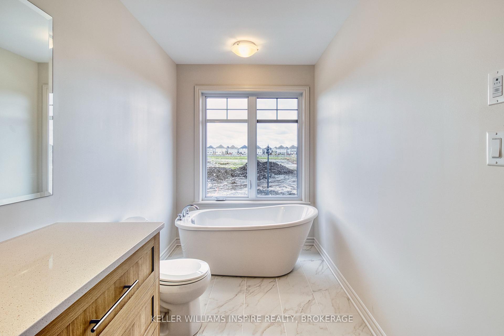 Photo 32 of 446 Buckthorn Drive, Kingston, City Northwest — HOMEH