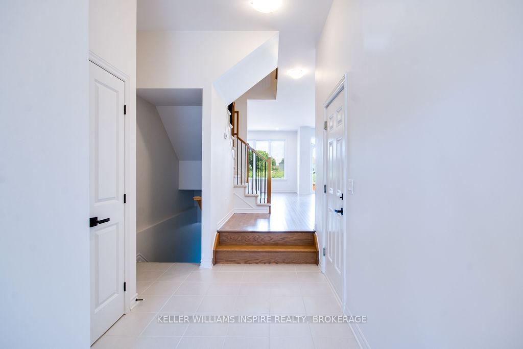 Photo 3 of 1513 Scarlett Drive, Kingston, Kingston East (Incl Barret Crt) — HOMEH