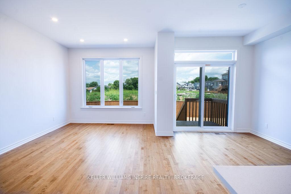 Photo 12 of 1513 Scarlett Drive, Kingston, Kingston East (Incl Barret Crt) — HOMEH