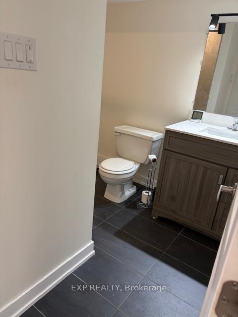 Photo 6 of Unit B, 2474 Heaton Avenue, Ottawa, Hawthorne Meadows — HOMEH