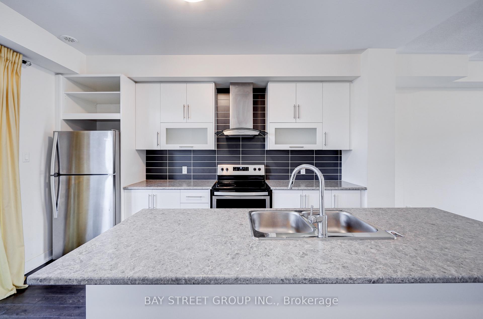 Photo 7 of 11 Donald Fleming Way, Whitby, Pringle Creek — HOMEH