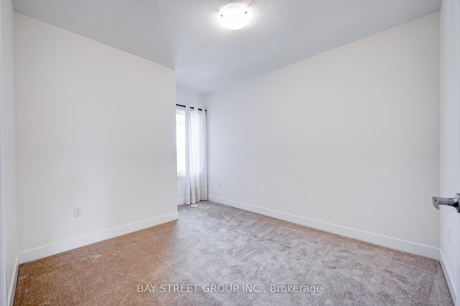Photo 25 of 11 Donald Fleming Way, Whitby, Pringle Creek — HOMEH
